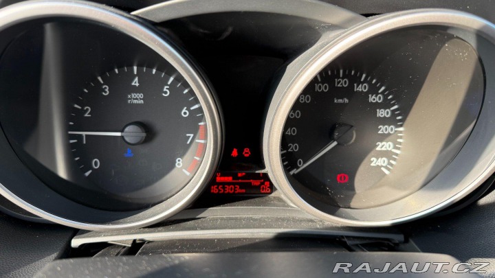 Mazda 5 1.8i 85kW REZERVOVANO 2011