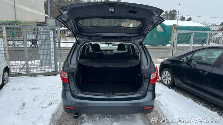 Mazda 5 1.8i 85kW *5míst*Isofix* 2011