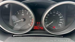 Mazda 5 1.8i 85kW *5míst*Isofix* 2011