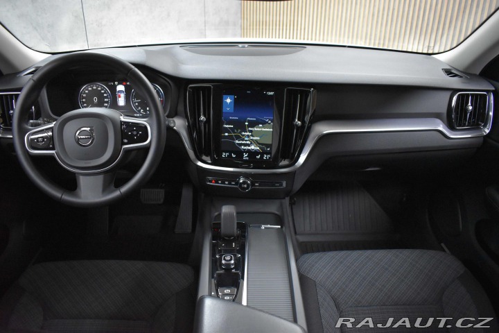Volvo V60 Cross Country B4 AWD REZE 2022