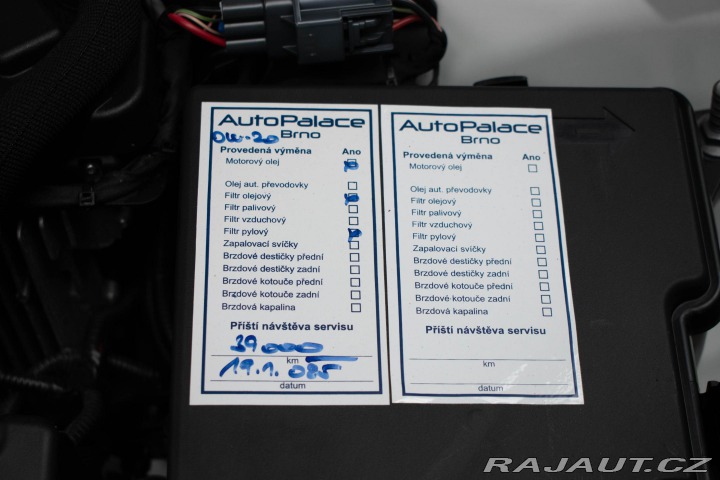 Volvo V60 Cross Country B4 AWD *ZÁR 2022