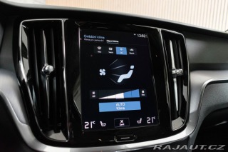 Volvo V60 Cross Country B4 AWD *ZÁR 2022