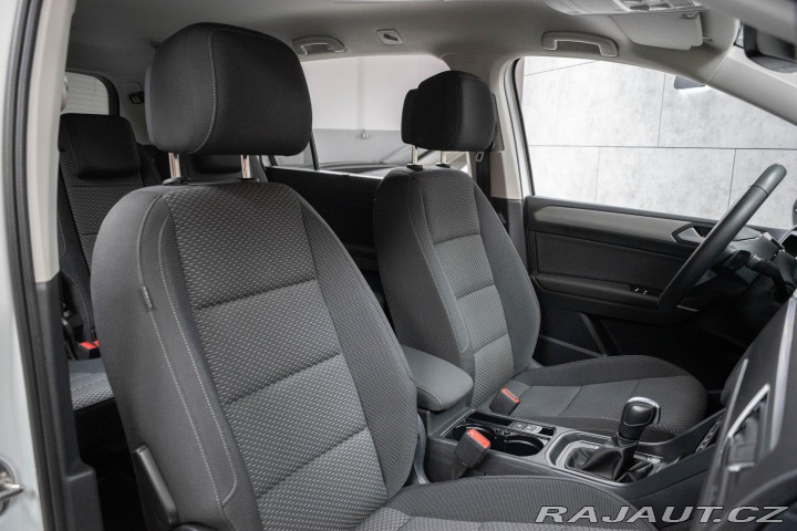 Volkswagen Touran 2.0 TDI 7.MÍST*TAŽNÉ*DPH* 2023