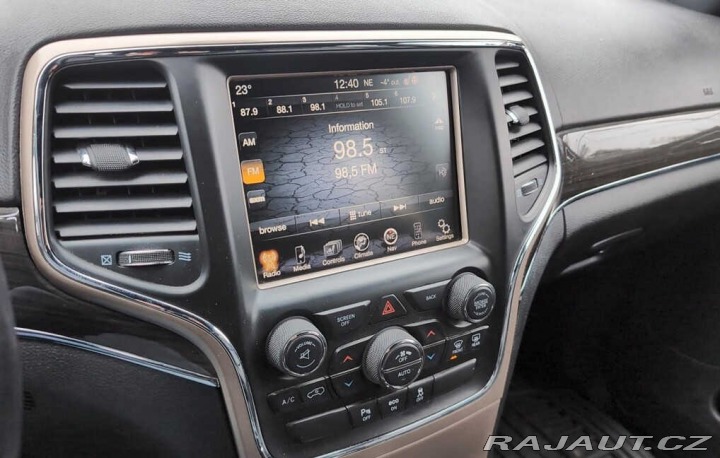 Jeep Grand Cherokee Overland 2015