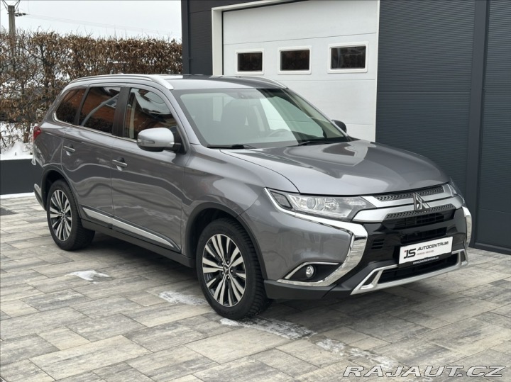 Mitsubishi Outlander 2,0 150PS  Active A/T 2019