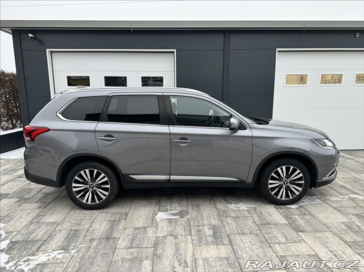 Mitsubishi Outlander 2,0 150PS  Active A/T 2019