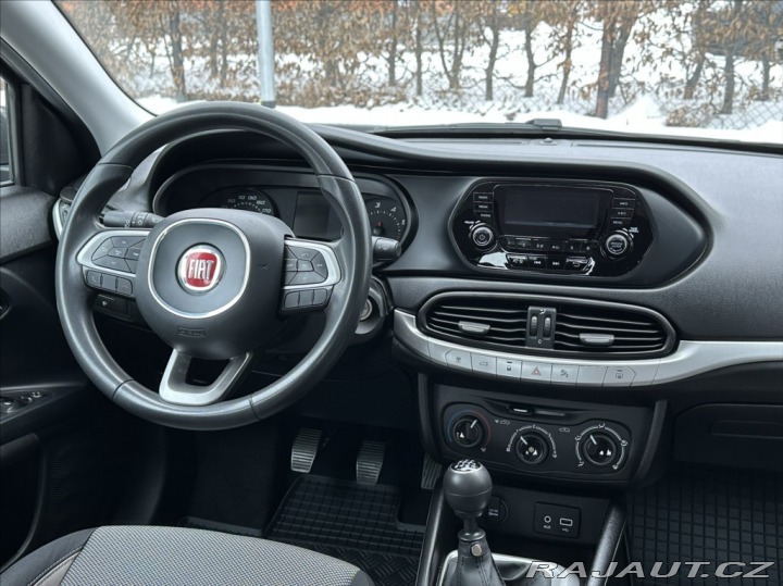 Fiat Tipo 1,4 95PS  Lounge 2016