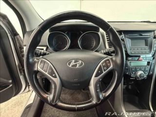 Hyundai i30 1,6 i 99kW STYLE 2014