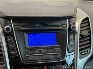 Hyundai i30 1,6 i 99kW STYLE 2014