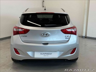 Hyundai i30 1,6 i 99kW STYLE 2014
