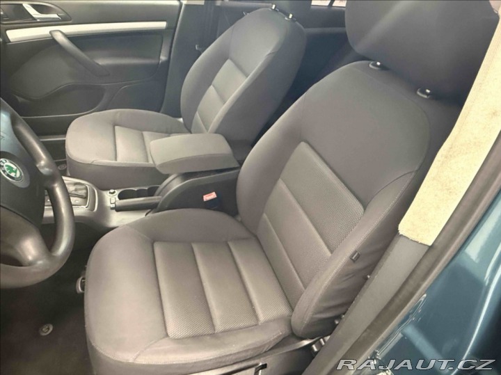Škoda Octavia 1,6 FSI 85kW AUTOMAT 2005