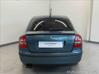 Škoda Octavia 1,6 FSI 85kW AUTOMAT 2005