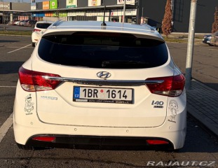 Hyundai i40 1,7   100kW-220tkm bílá a 2013