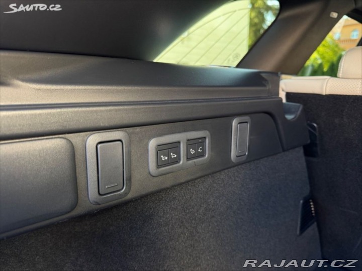 Land Rover Range Rover Velar 3,0   D300, TDi, 221kW, 4 2019