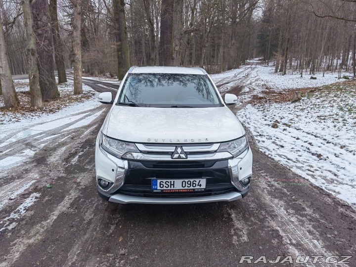 Mitsubishi Outlander 2,2 2016
