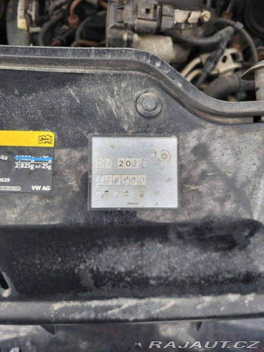 Volkswagen Caravelle 2,0   tdi 2014