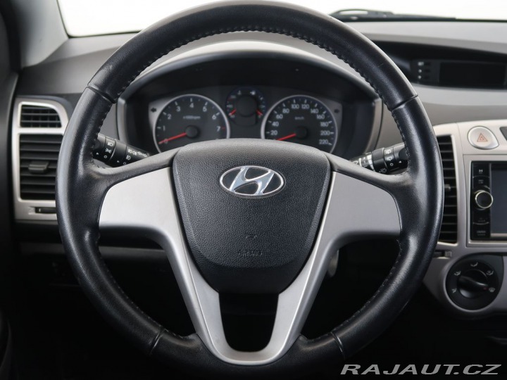 Hyundai i20 1.4i,CZ,Automat 2011