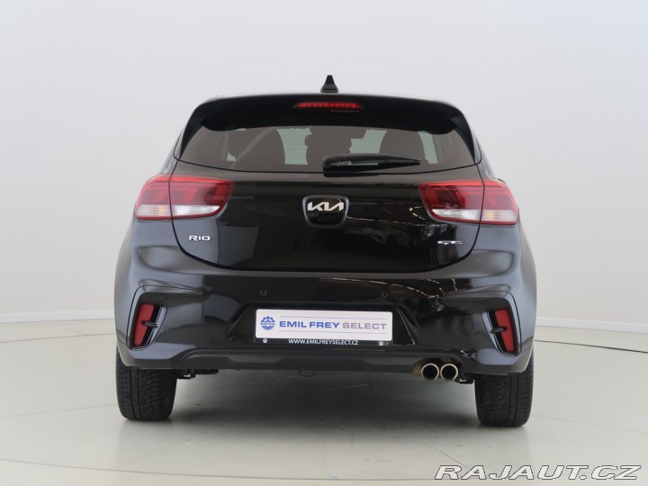 Kia Rio  2021