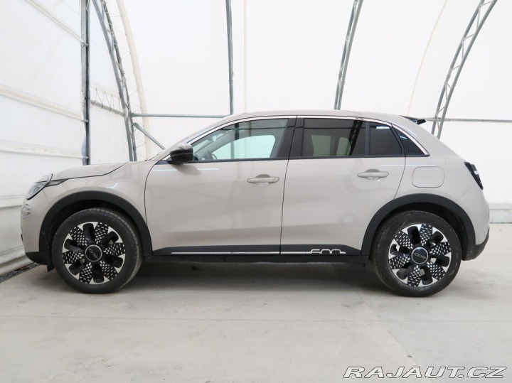 Fiat 600 1.2HYBRID,CZ,1Maj,LaPrima 1800