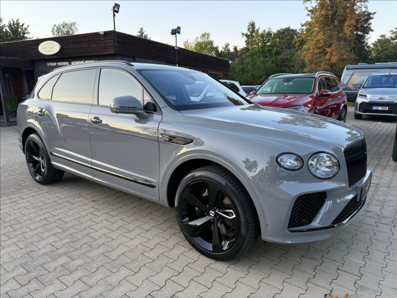 Bentley Bentayga Extended Wheelbase Azure