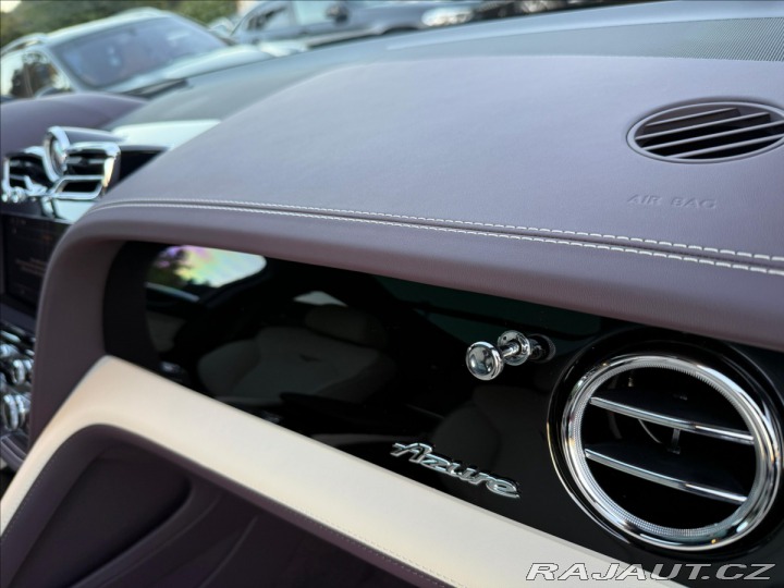 Bentley Bentayga Extended Wheelbase Azure 2024
