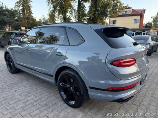 Bentley Bentayga Extended Wheelbase Azure 2024
