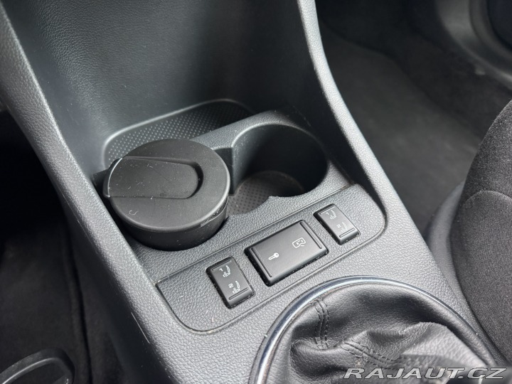 Škoda Roomster 1,2 TSI 63 KW TAŽNÉ STK 2012