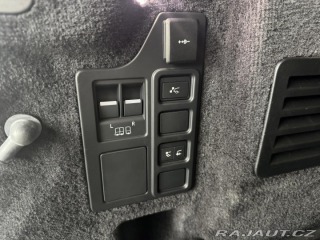 Land Rover Discovery D300 AWD*R-DYNAMIC*Max.Vý 2021