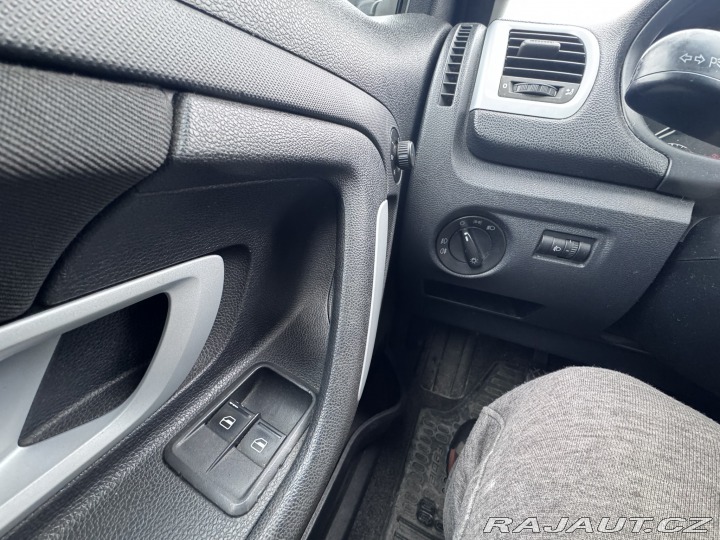 Škoda Fabia 1,2 HTP 51 KW STK 2008