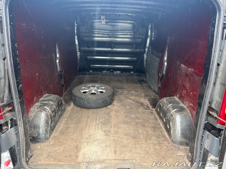 Opel Vivaro 2.0 CDTi 84Kw L2H1 2011