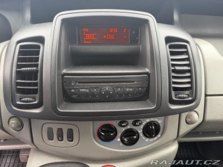 Opel Vivaro 2.0 CDTi 84Kw L2H1 2011