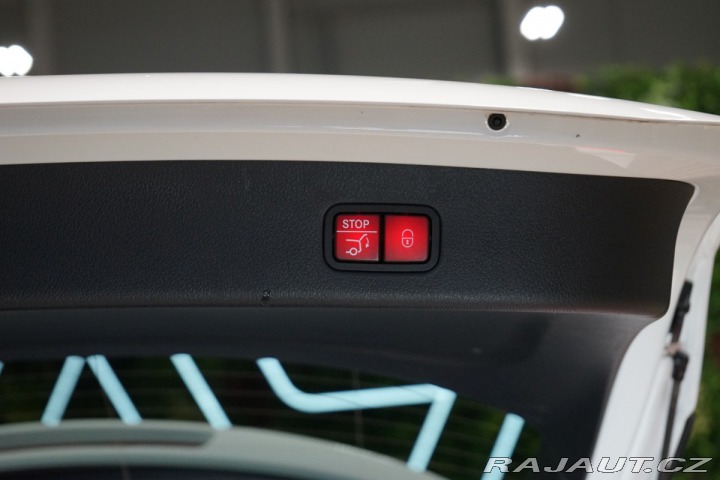 Mercedes-Benz GLC 200*4M*AMG*360*DISTRONIC* 2023