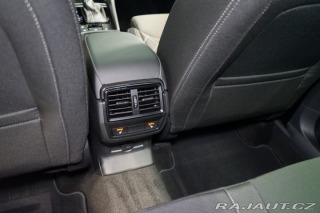 Škoda Karoq 1.5TSI*ACC*DSG*TAŽNÉ*LED* 2025