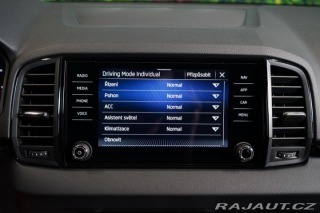 Škoda Karoq 1.5TSI*ACC*DSG*TAŽNÉ*LED* 2025