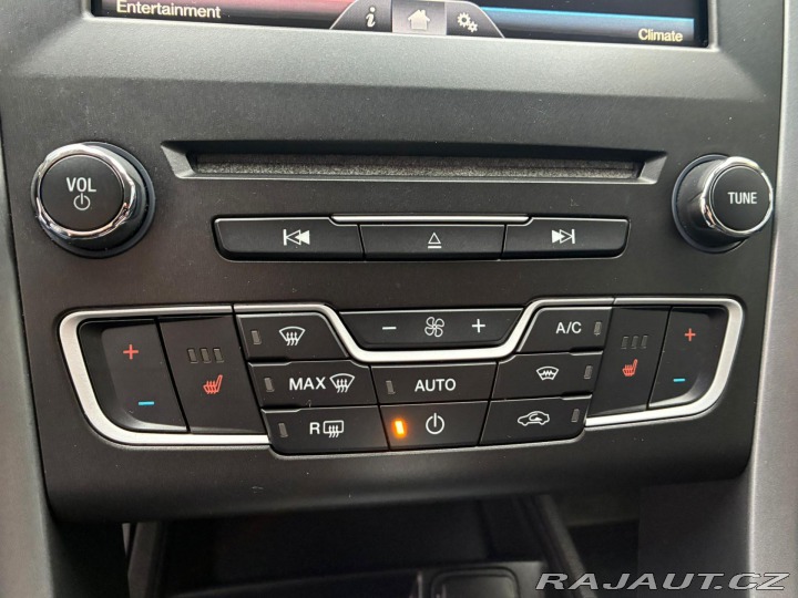 Ford Mondeo 2.0TDCi, 110KW, TITANIUM 2015