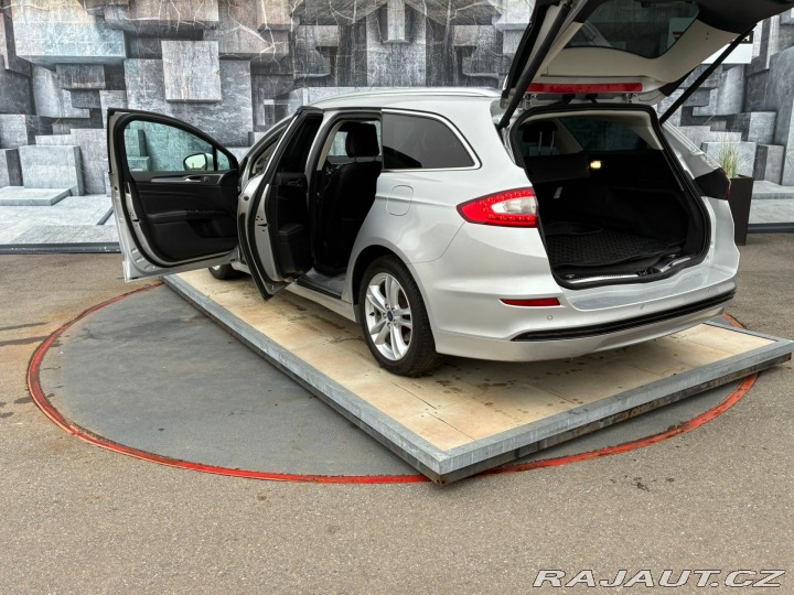 Ford Mondeo 2.0TDCi, 110KW, TITANIUM 2015