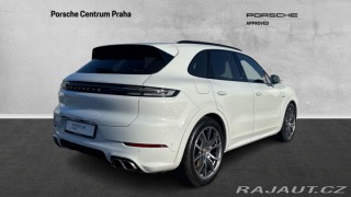 Porsche Cayenne Turbo E-Hybrid 2023