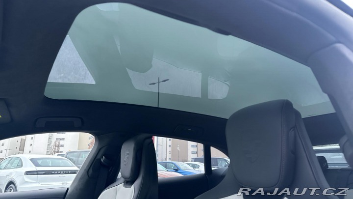 Porsche Taycan Turbo Cross Turismo 2025