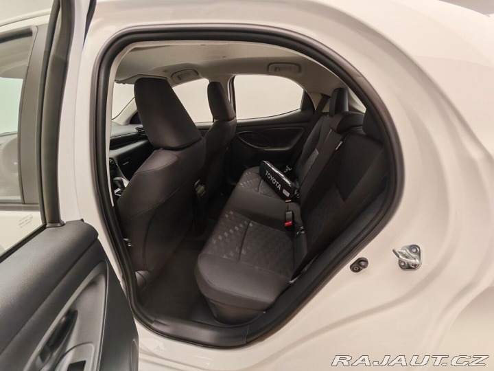 Toyota Yaris 1,5 Hybrid e-CVT Limited 2025