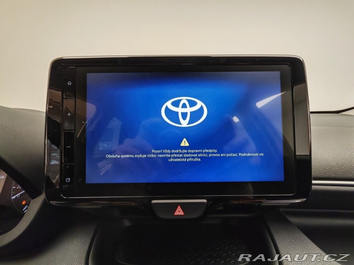 Toyota Yaris 1,5 Hybrid e-CVT Limited 2025