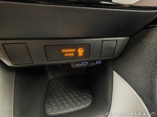 Toyota Yaris 1,5 Hybrid e-CVT Limited 2025