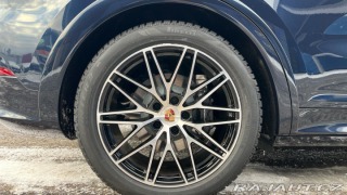 Porsche Cayenne E-Hybrid 2025