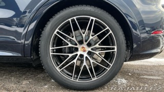 Porsche Cayenne E-Hybrid 2025