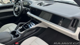 Porsche Cayenne E-Hybrid 2025