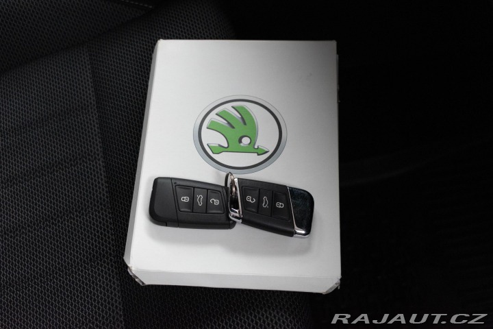 Škoda Superb 2.0TDi*REZERVACE* 2022