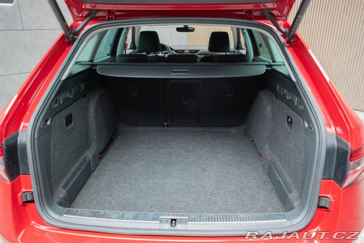 Škoda Superb 2.0TDi*REZERVACE* 2022