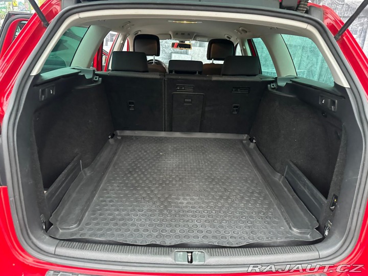 Volkswagen Passat 1.4TSi, 118KW, VYHŘ.SED., 2011