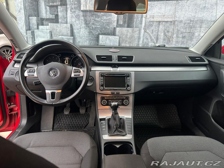 Volkswagen Passat 1.4TSi, 118KW, VYHŘ.SED., 2011