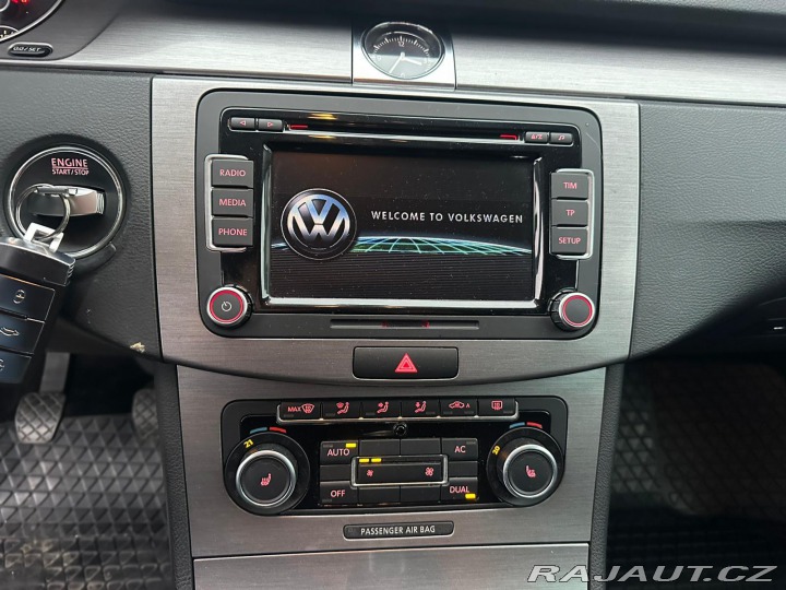 Volkswagen Passat 1.4TSi, 118KW, VYHŘ.SED., 2011