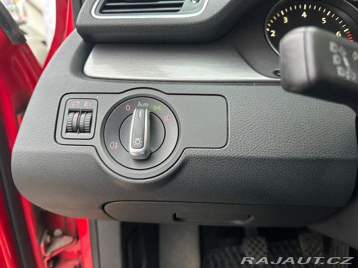 Volkswagen Passat 1.4TSi, 118KW, VYHŘ.SED., 2011